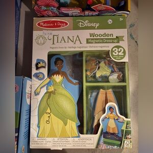 Nwt Disney Tiana Green and Yellow Magnetic Dress-Up Set